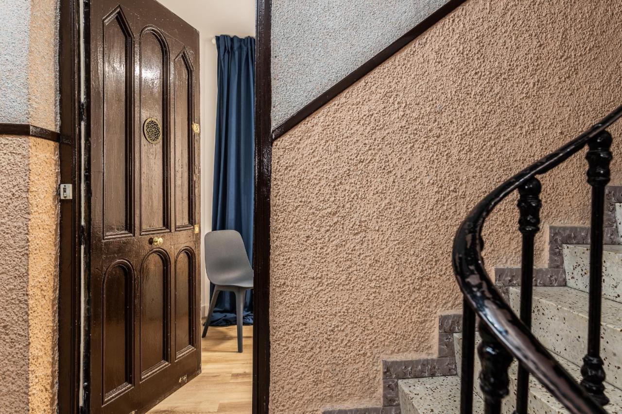 Waou Atocha I - Alquiler Corta Duracion Apartment Madrid Bagian luar foto